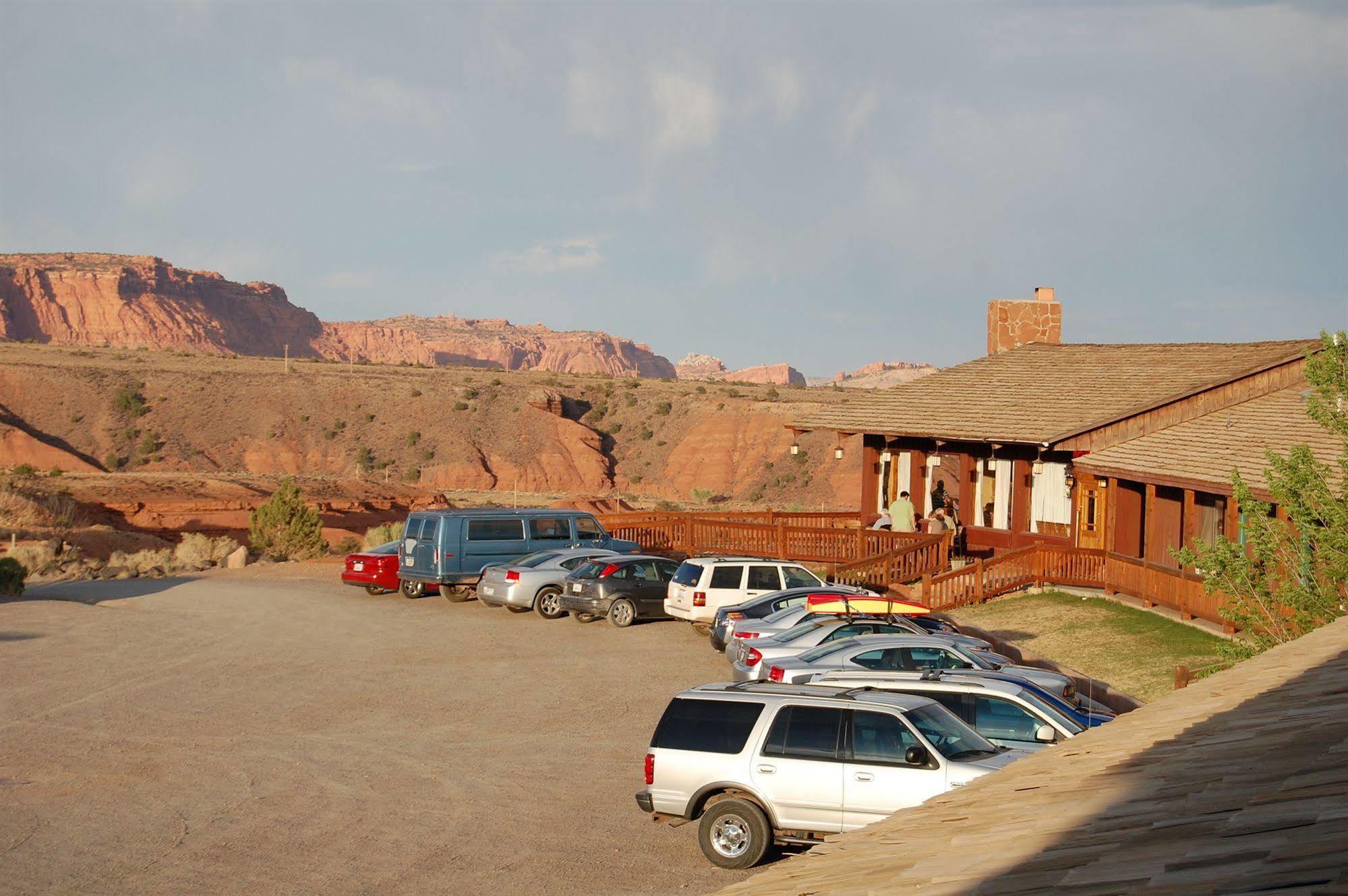 The Rim Rock Inn Torrey Dış mekan fotoğraf